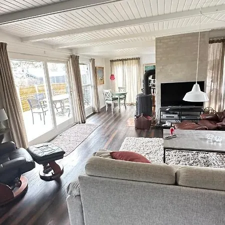 Nyhus, Dragsmur, Mols * Knebel