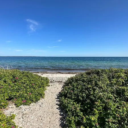 Nyhus, Dragsmur, Mols * Knebel