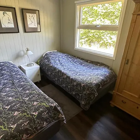 Nyhus, Dragsmur, Mols Knebel